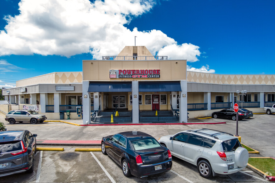 98-199 Kamehameha Hwy, Aiea, HI for rent - Building Photo - Image 1 of 9