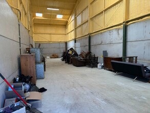 Rusper Rd, Capel to rent Interior Photo- Image 2 of 5