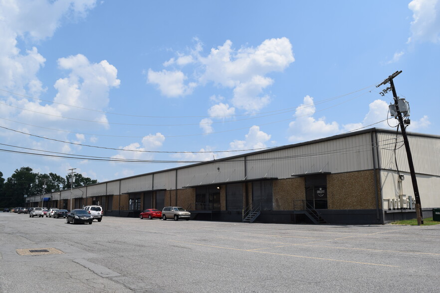 1021 Jessie Rd, Little Rock, AR for rent - Building Photo - Image 1 of 7