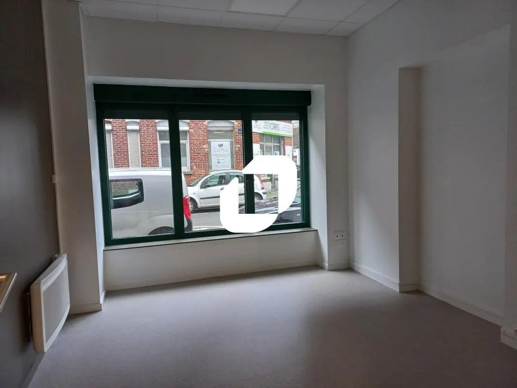 Office in Roubaix to rent Interior Photo- Image 1 of 10