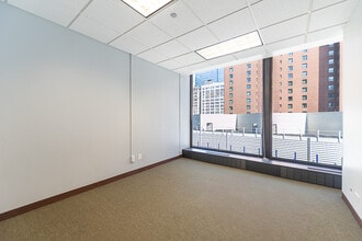 11 E Adams St, Chicago, IL to rent Interior Photo- Image 1 of 6