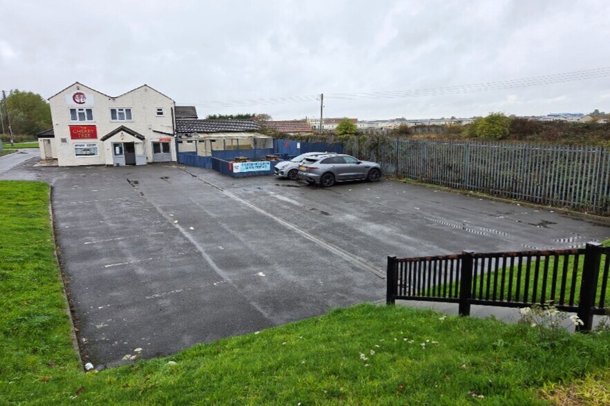 Skegness Road, Skegness for sale - Building Photo - Image 2 of 2