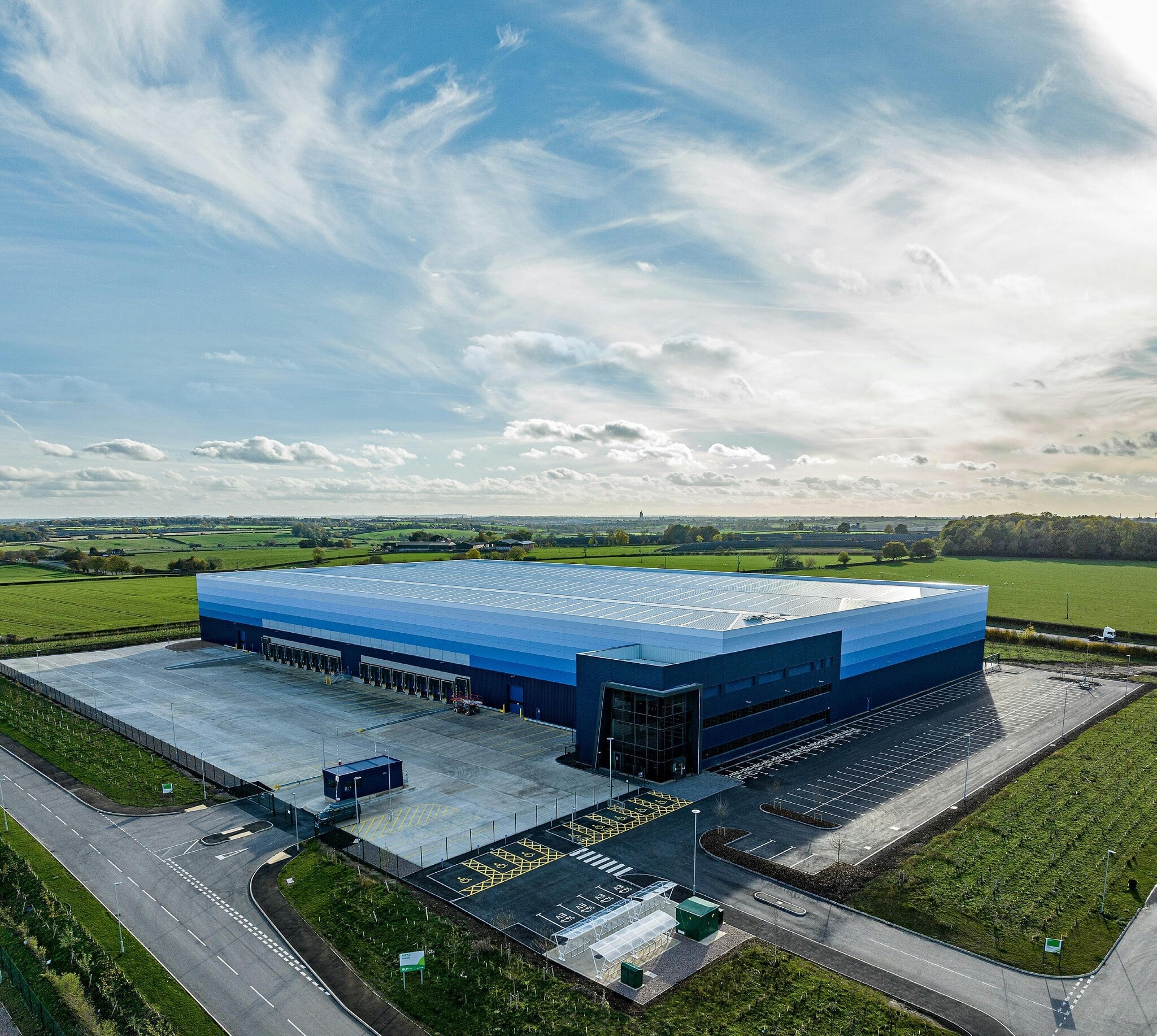 Magna Park S, Lutterworth to rent Building Photo- Image 1 of 9