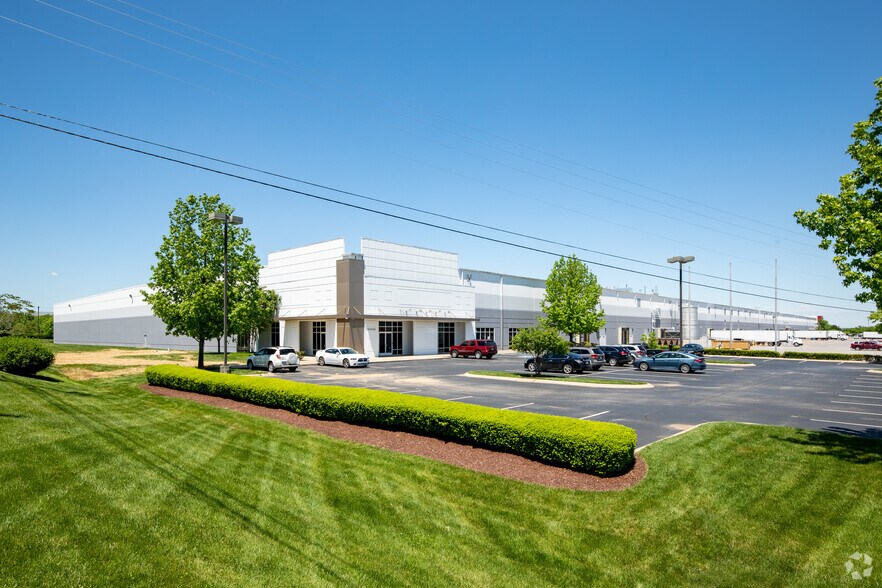 4000-4010 Centre Pointe Dr, La Vergne, TN for sale - Building Photo - Image 1 of 1