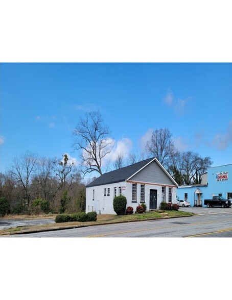 178 John B White Sr Blvd, Spartanburg, SC for sale - Building Photo - Image 1 of 1