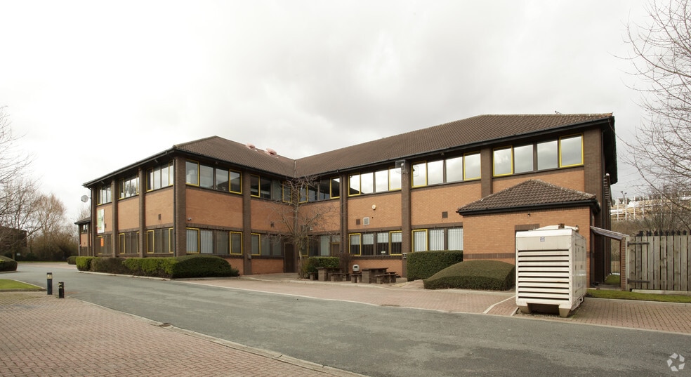 5 Ohio Ave, Salford for sale - Primary Photo - Image 1 of 1