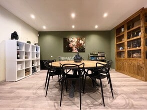 Retail in Roses, Gerona to rent Interior Photo- Image 2 of 25