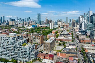 174 Spadina Ave, Toronto, ON - aerial  map view