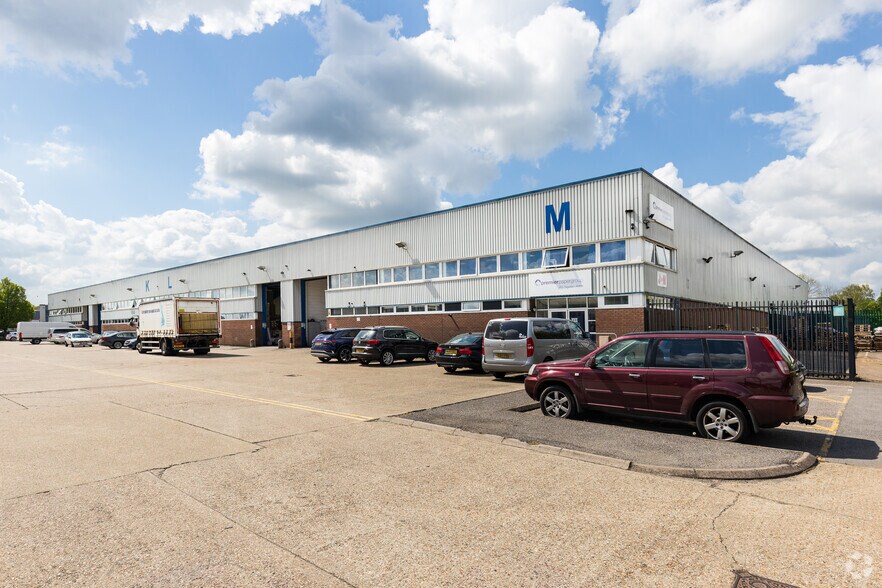 Brunel Rd, Totton for sale - Primary Photo - Image 1 of 1