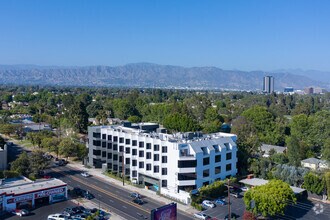 4130 Cahuenga Blvd, Toluca Lake, CA - aerial  map view