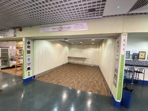 Broadway, London to rent Interior Photo- Image 1 of 8