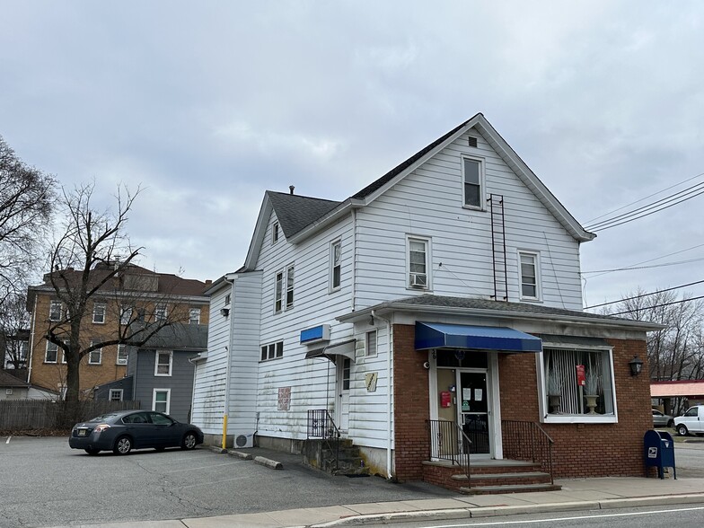 636 Ringwood Ave, Wanaque, NJ for rent - Building Photo - Image 1 of 5