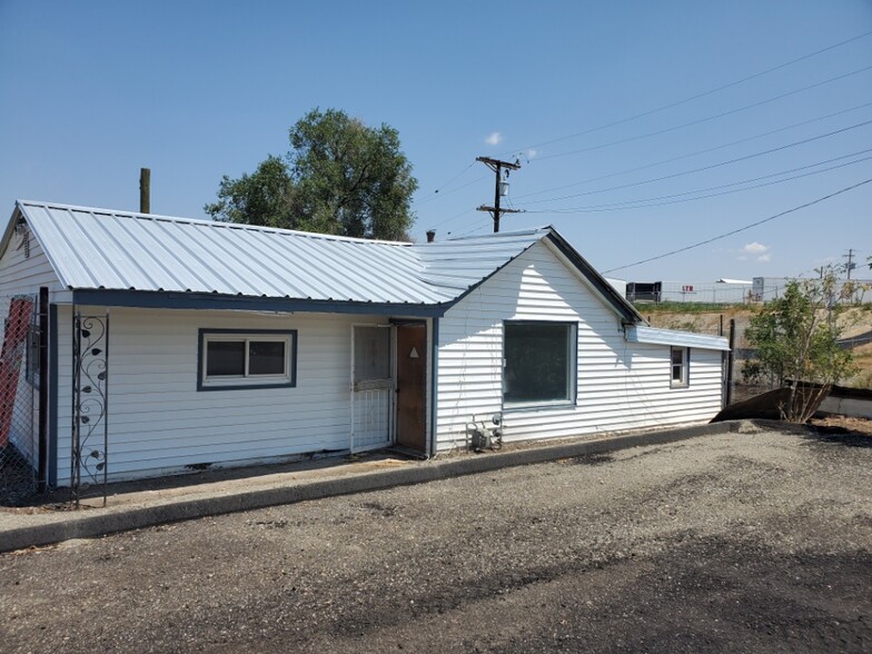 6401 Monroe St, Commerce City, CO for rent - Building Photo - Image 3 of 13