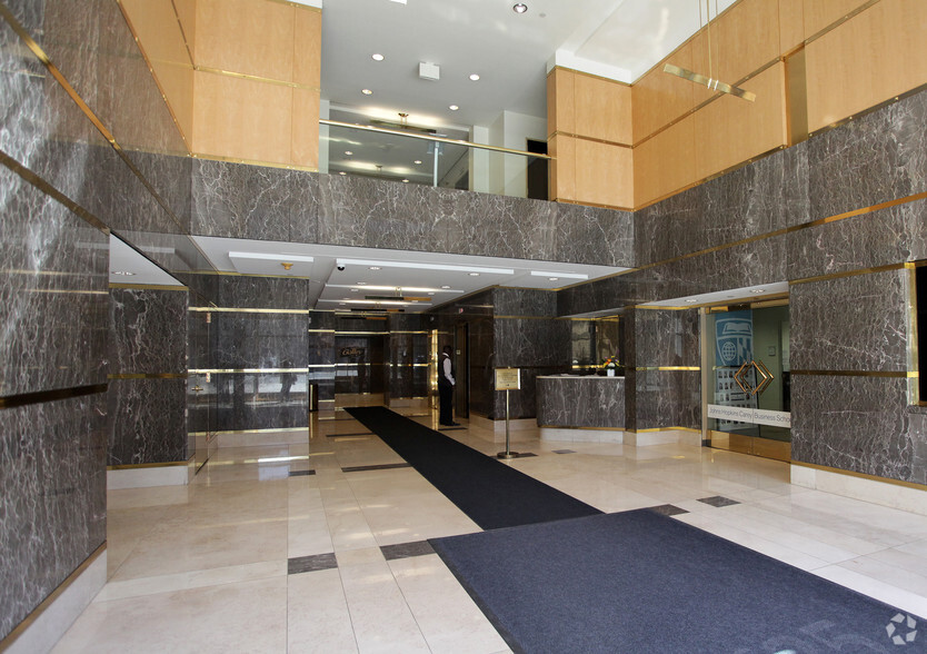 1625 Massachusetts Ave NW, Washington, DC for sale - Lobby - Image 1 of 1