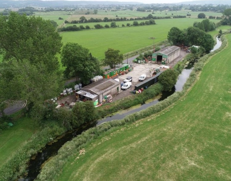 Nailsea Wall, Clevedon for sale - Primary Photo - Image 1 of 1