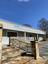 211 Chicopee Dr, Marietta, GA for rent Building Photo- Image 1 of 26