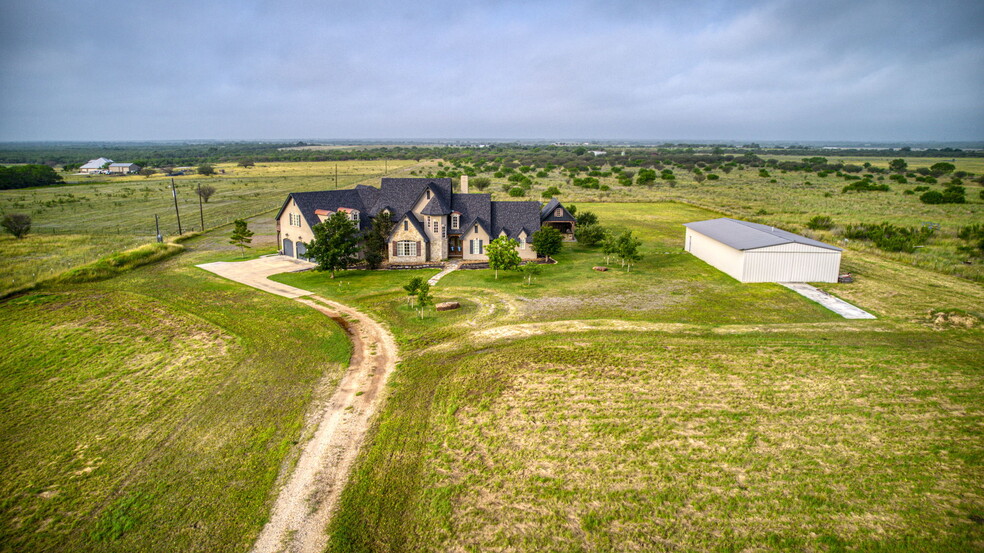 2538 County Road 223, Floresville, TX for sale - Building Photo - Image 3 of 65