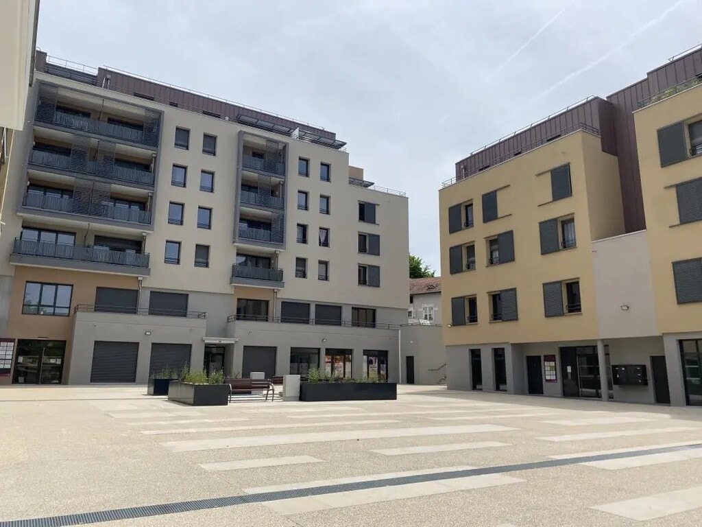 Location Commerce 27 m² - Photo 1