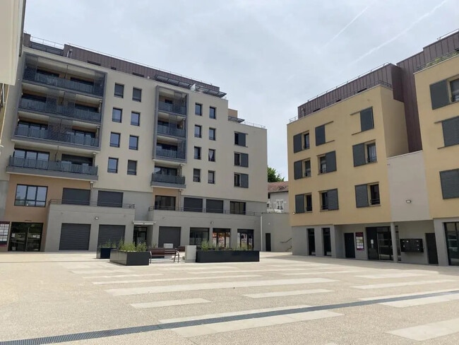 Location Commerce 27 m²