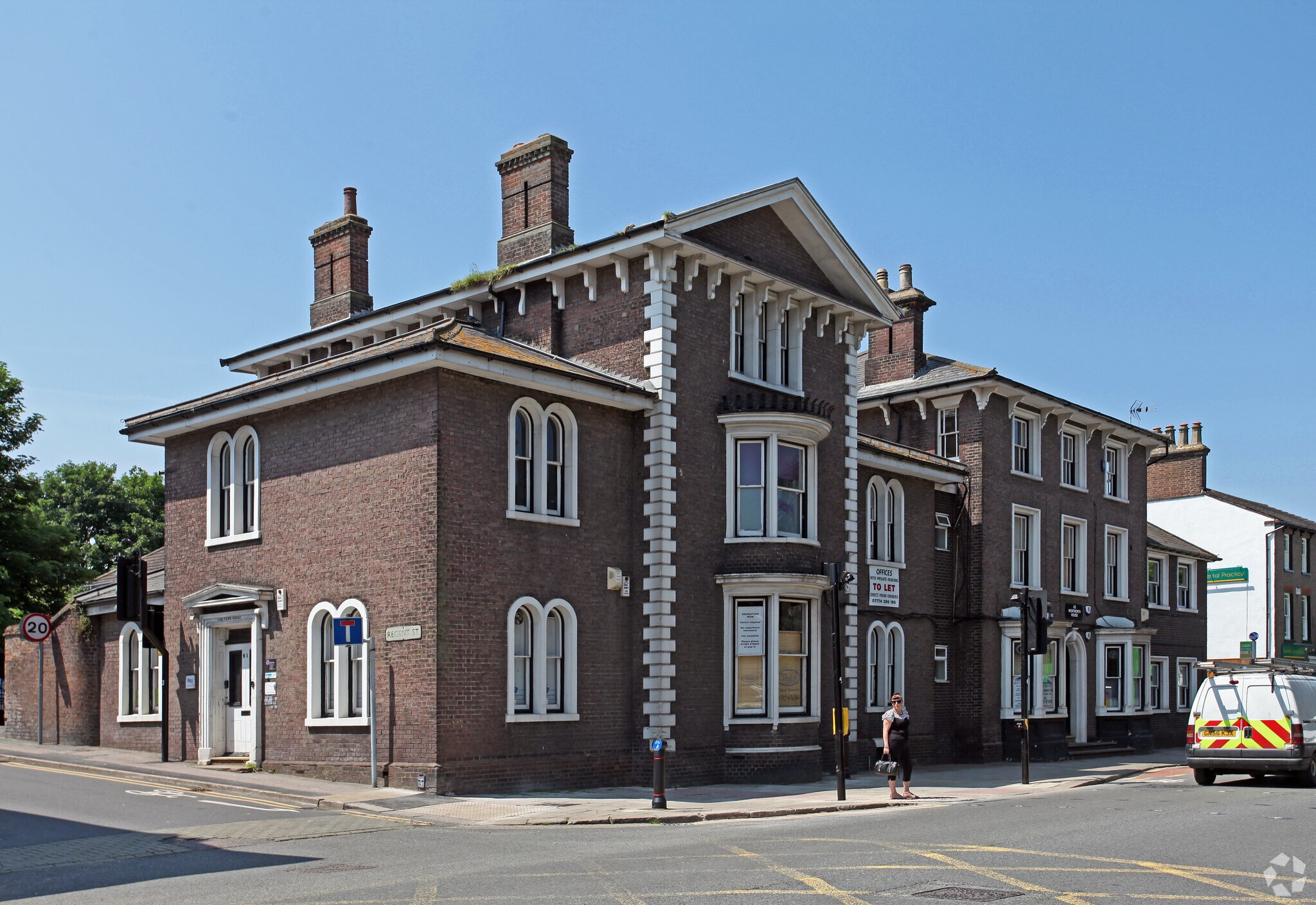 83 High St N, Dunstable for sale Primary Photo- Image 1 of 1