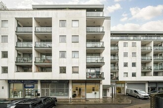 83 Crampton St, London to rent Building Photo- Image 1 of 9