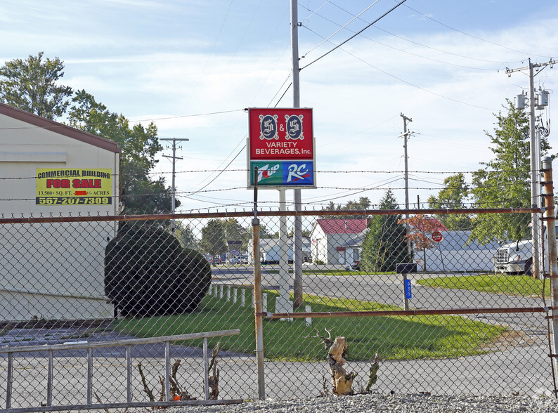 905 S Caldwell Ave, Tiffin, OH for rent - Building Photo - Image 3 of 10