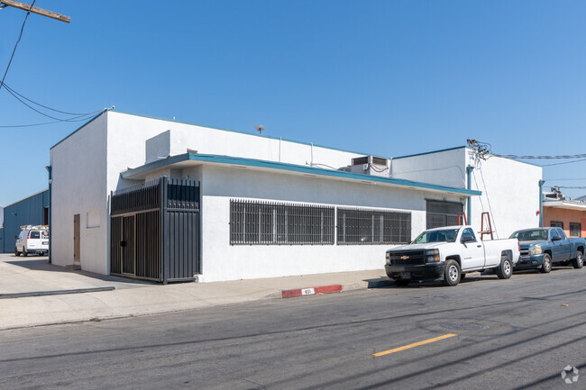 More details for 651 Arroyo Ave, San Fernando, CA - Industrial for Rent