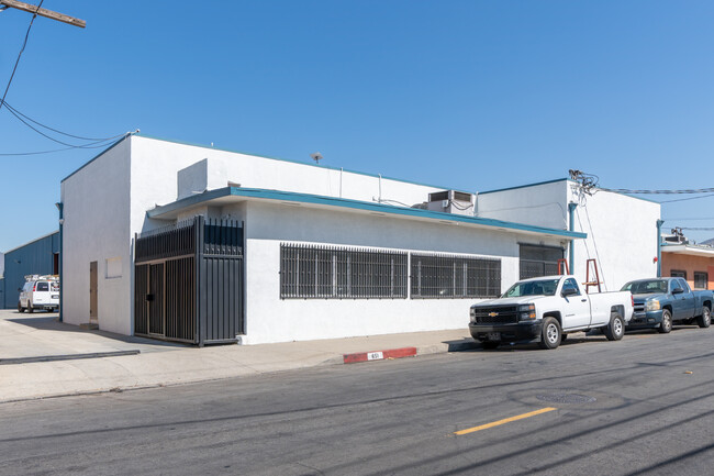 More details for 651 Arroyo Ave, San Fernando, CA - Industrial for Rent