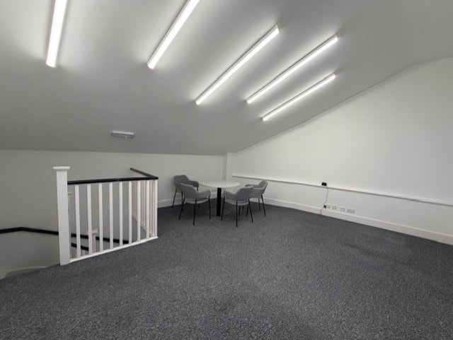 97 Bellevue Rd, London to rent Interior Photo- Image 1 of 1