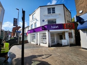 42 The Broadway, London to rent Building Photo- Image 1 of 5