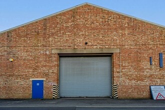 Station Rd, Stratford Upon Avon to rent Building Photo- Image 2 of 8