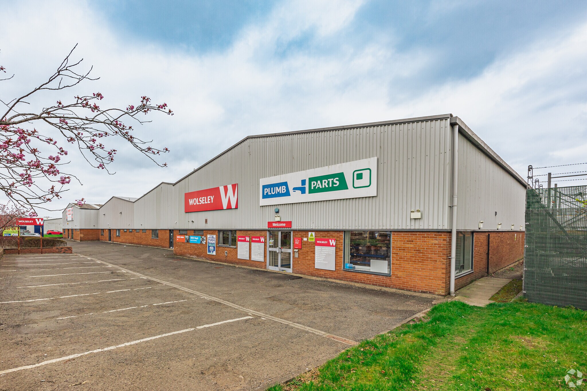 Etna Ct, Falkirk for sale Primary Photo- Image 1 of 1