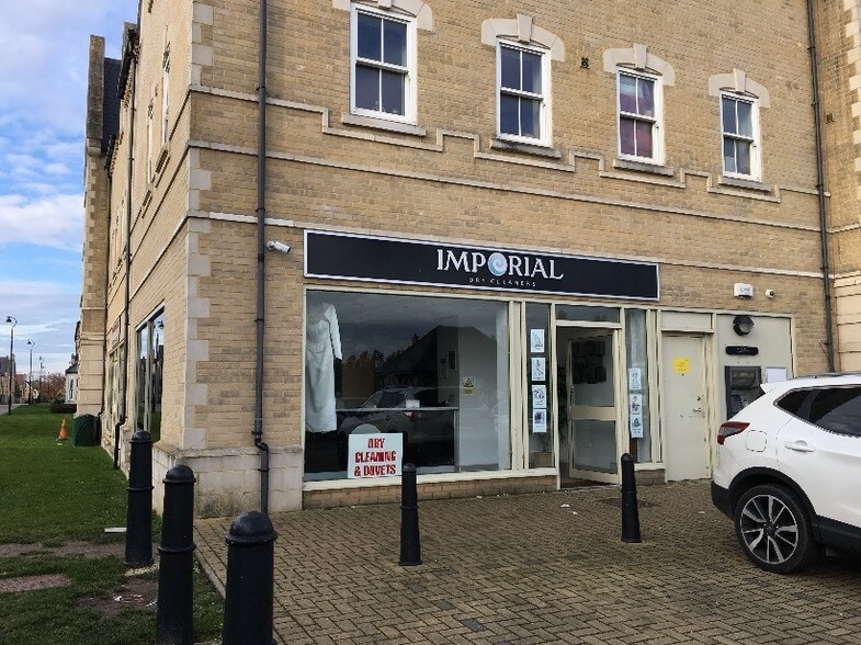 Dickens Blvd, Hitchin for sale - Building Photo - Image 1 of 1