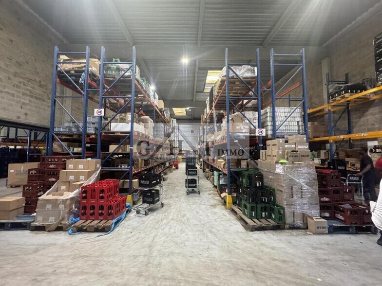 Industrial in Boissy-Saint-Léger to rent - Interior Photo - Image 2 of 6