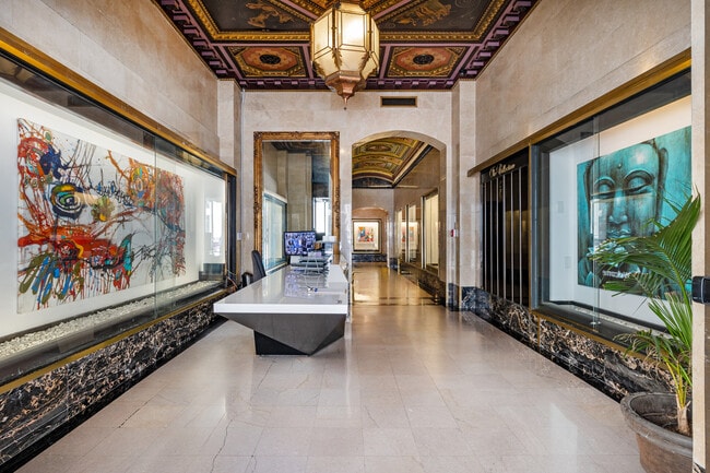 More details for 521-527 W 7th St, Los Angeles, CA - Office, Retail to Rent