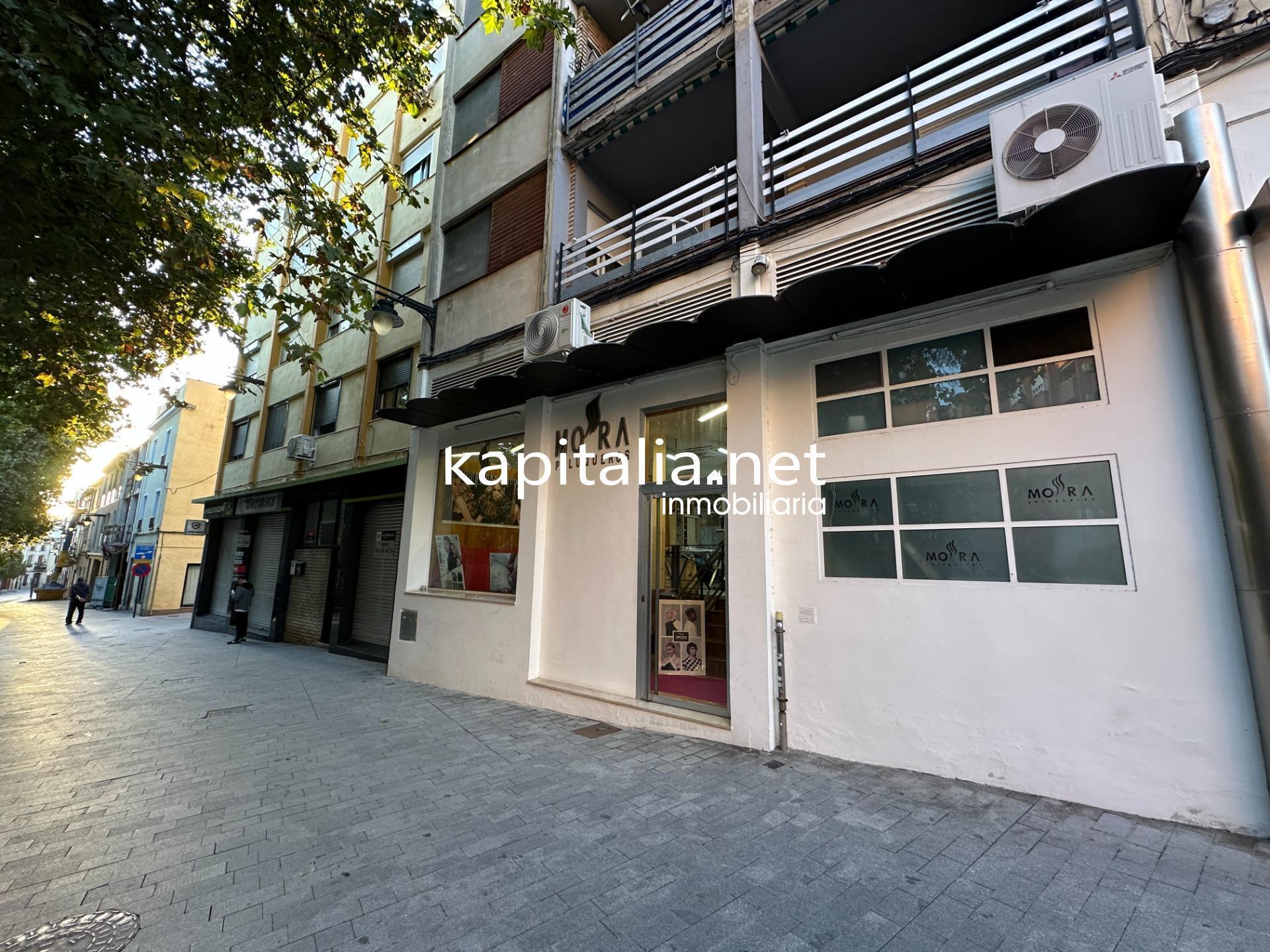 Retail in Ontinyent, Valencia for sale Primary Photo- Image 1 of 10