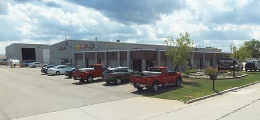 11911 W Silver Spring Rd, Milwaukee, WI to rent Building Photo- Image 1 of 5