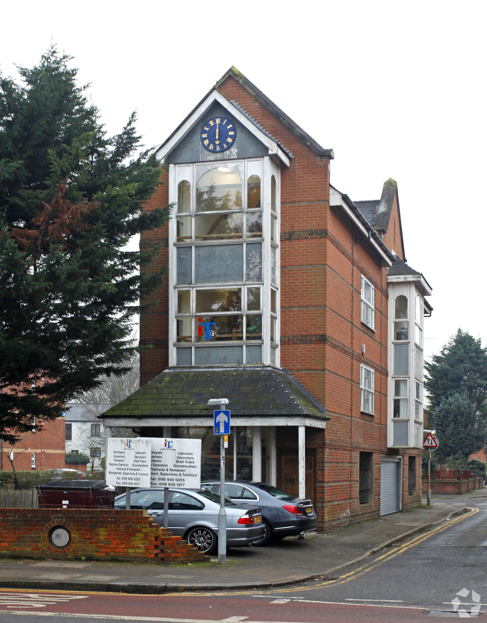 286 Kings Rd, Reading for sale Primary Photo- Image 1 of 1