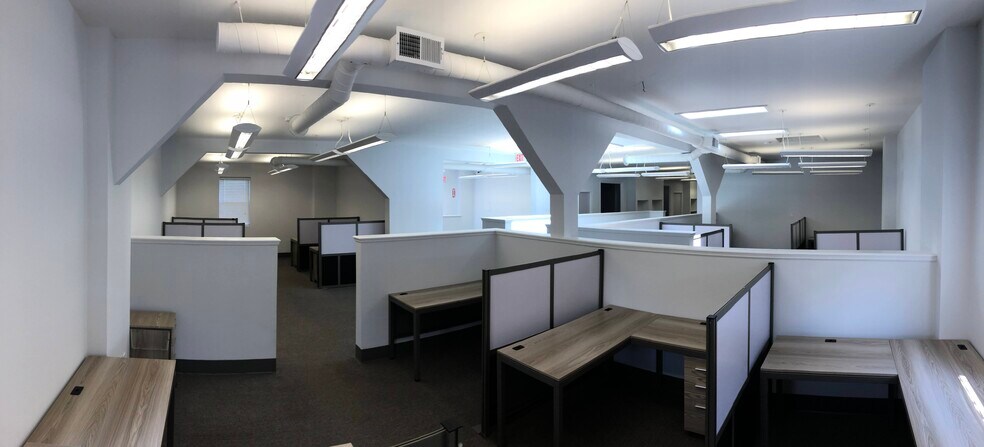 5 First Ave, Huntington Station, NY for sale - Building Photo - Image 1 of 1