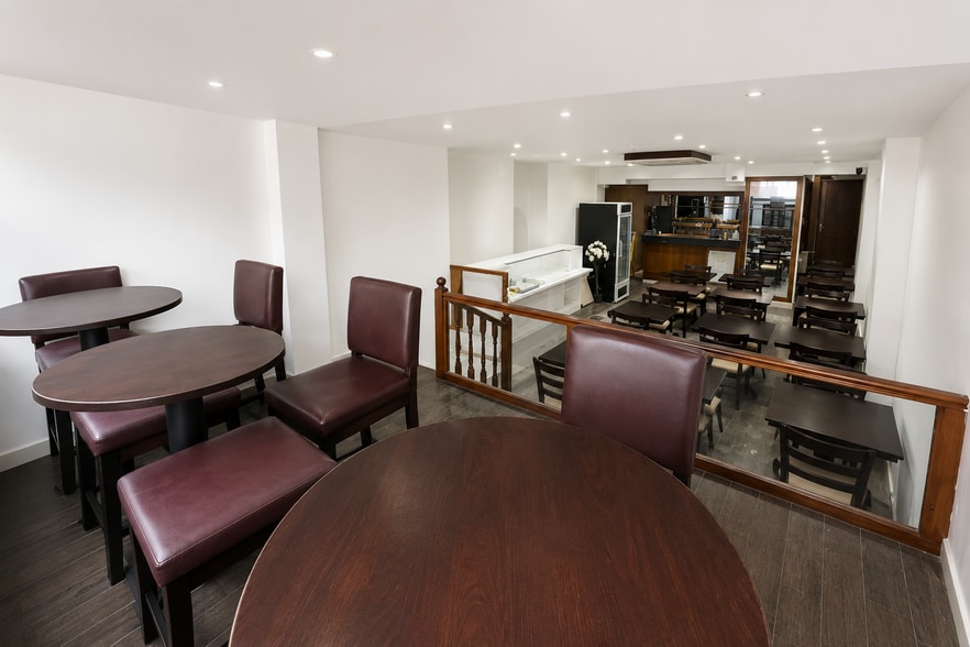 36b-38b Clapham rd, London to rent - Interior Photo - Image 3 of 5
