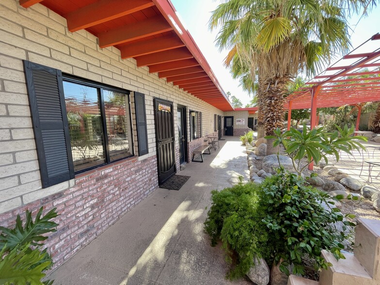 13279 Palm Dr, Desert Hot Springs, CA for rent - Building Photo - Image 1 of 7