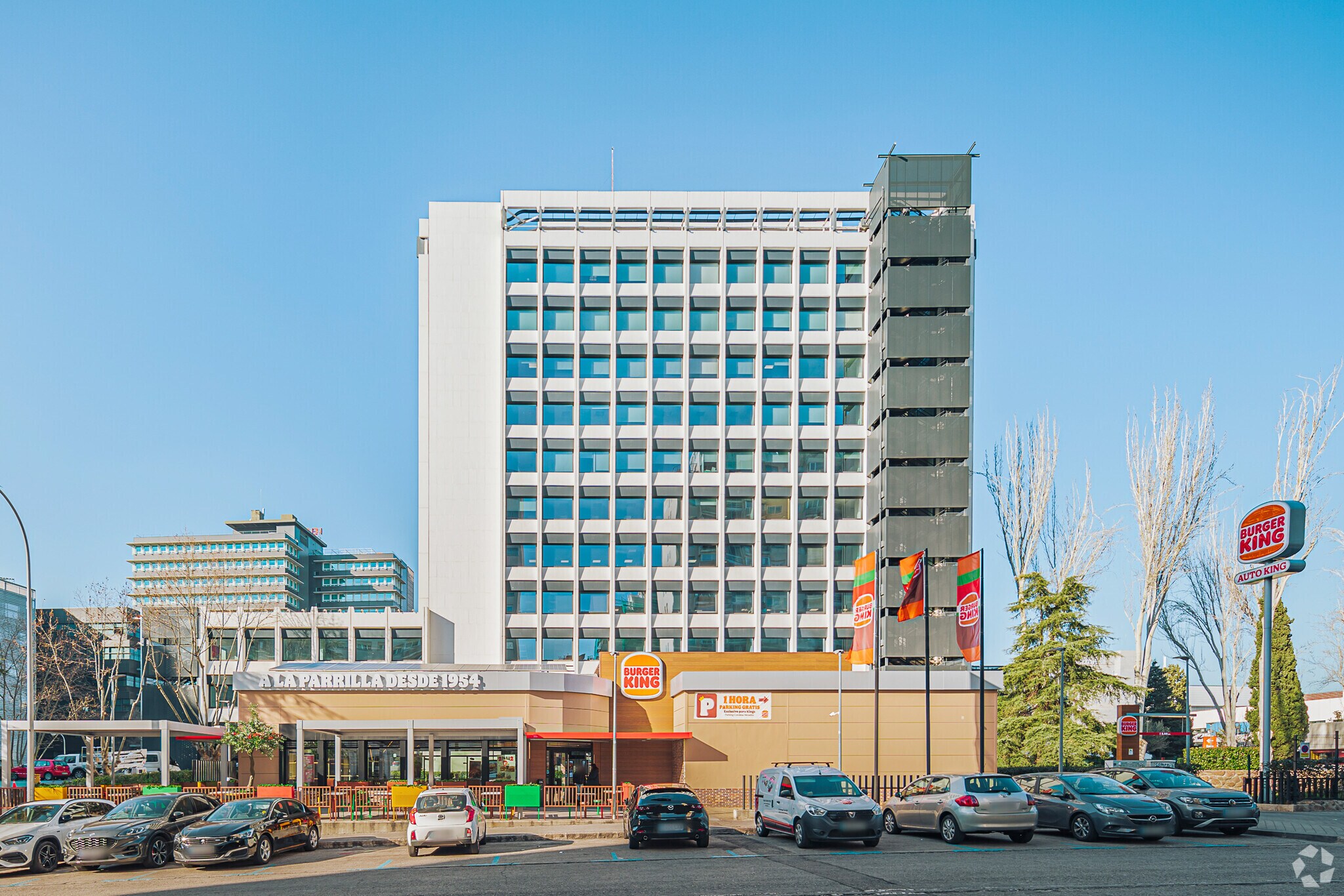 Calle Condesa de Venadito, 1, Madrid, Madrid to rent Building Photo- Image 1 of 23