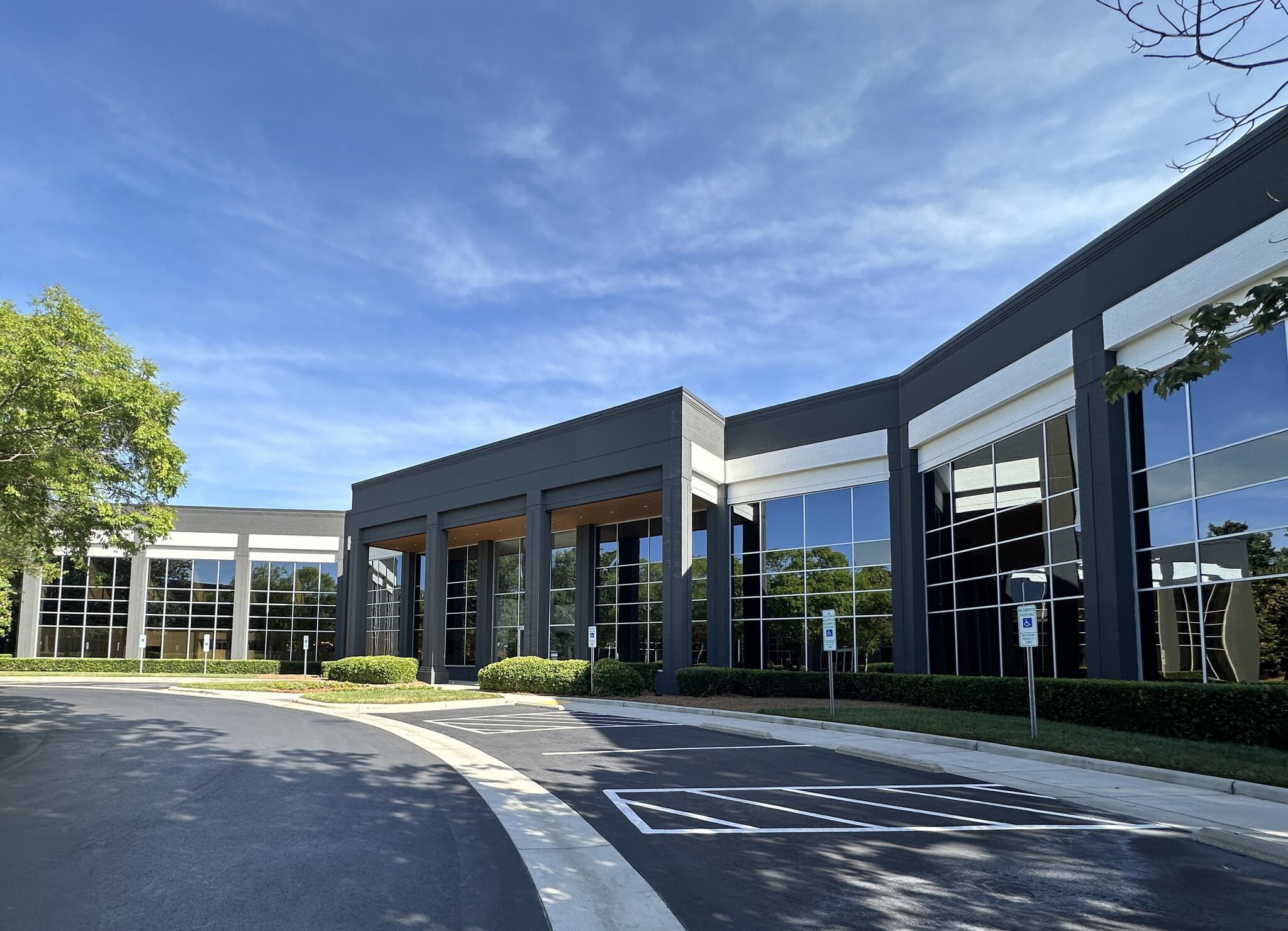 1800 Perimeter Park Dr, Morrisville, NC for rent Building Photo- Image 1 of 5