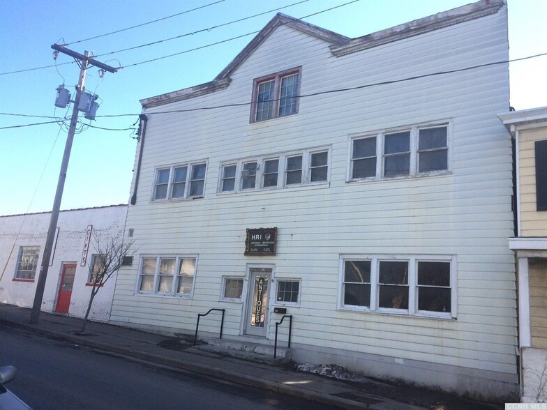 515 Columbia St, Hudson, NY for sale - Building Photo - Image 1 of 39