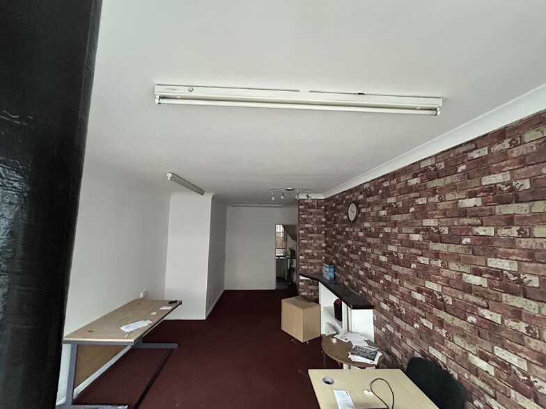 93 London Rd, Bexhill On Sea to rent - Interior Photo - Image 3 of 5