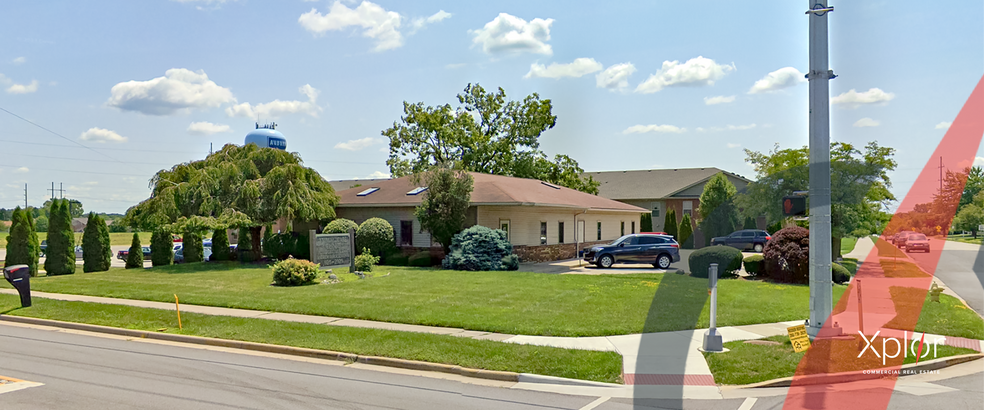 1303 E 7th St, Auburn, IN for sale - Primary Photo - Image 1 of 9