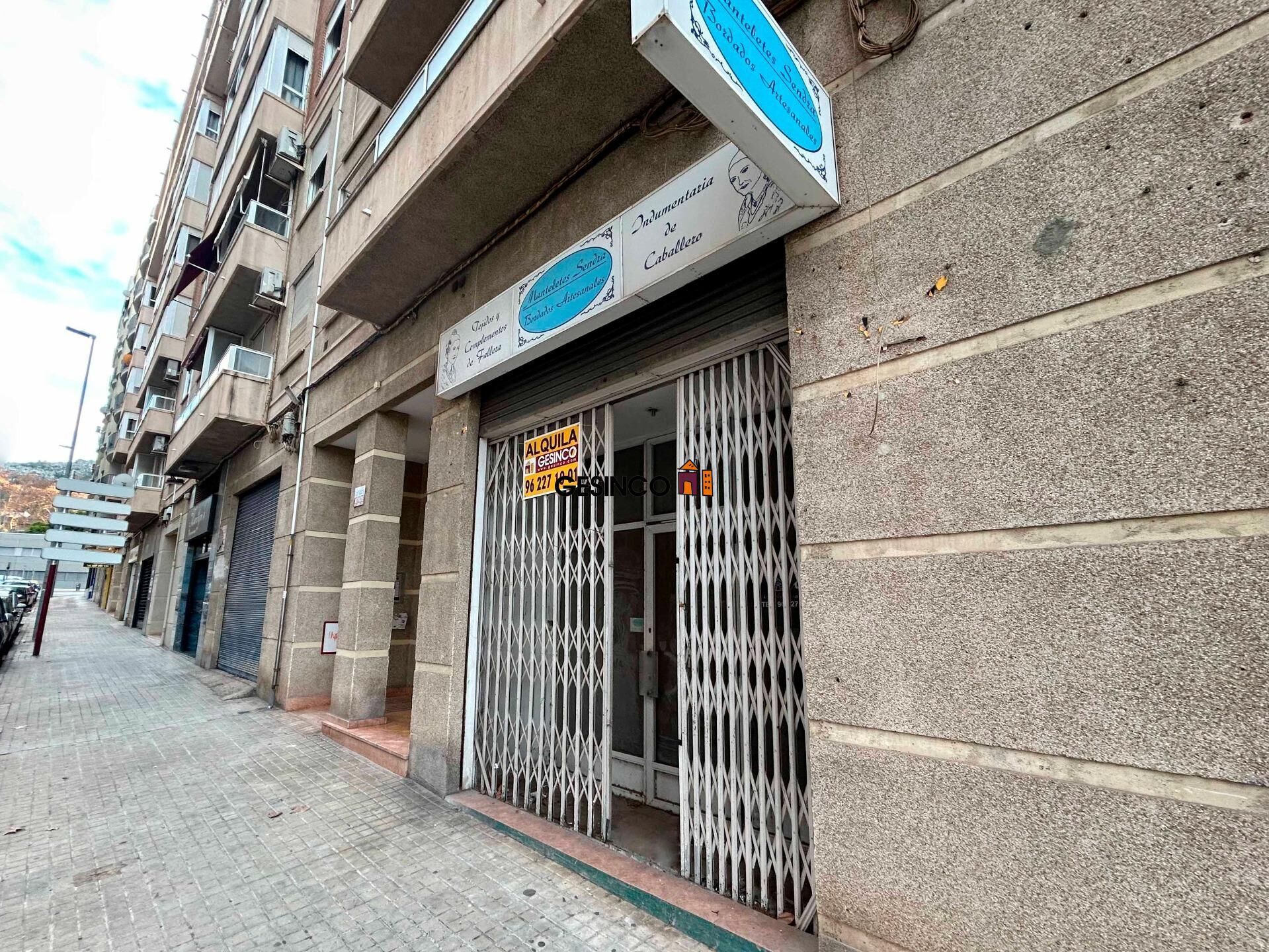 Retail in Xàtiva, Valencia to rent Building Photo- Image 1 of 10