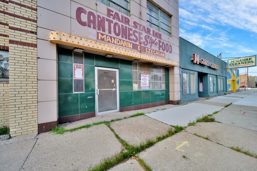 16209 E Warren Ave, Detroit, MI for sale - Building Photo - Image 3 of 14