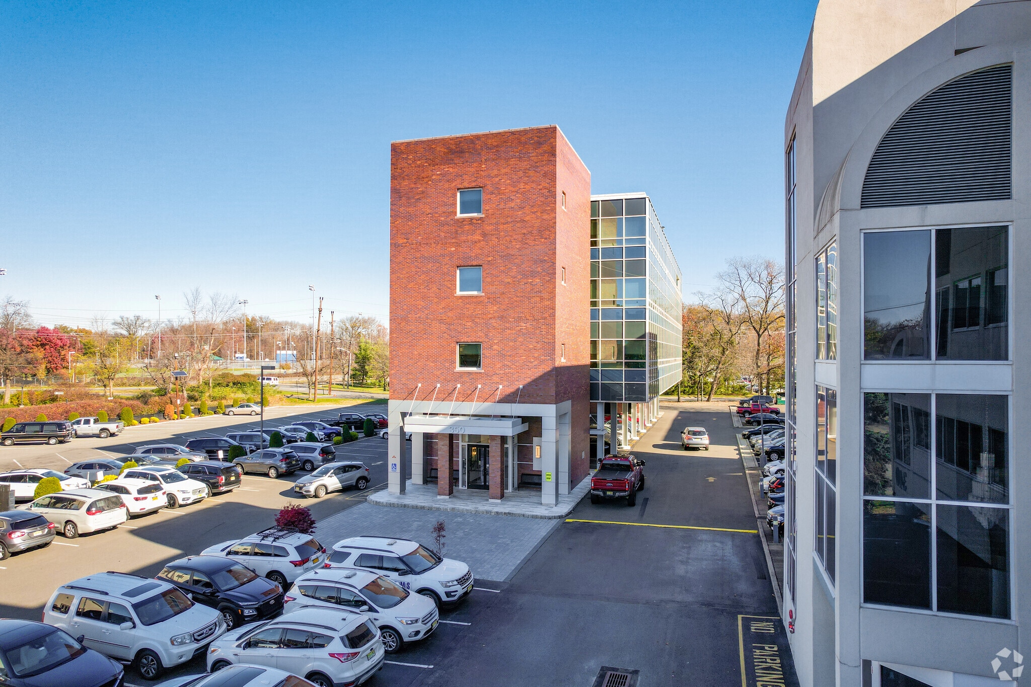350 W Passaic St, Rochelle Park, NJ to rent Building Photo- Image 1 of 9