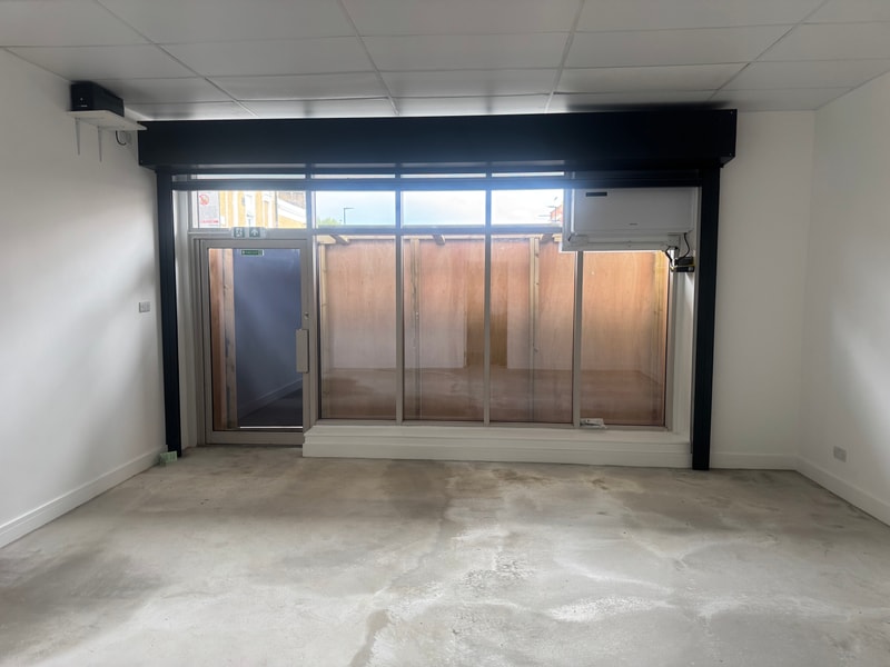 Kingsland High St, London to rent Interior Photo- Image 1 of 1